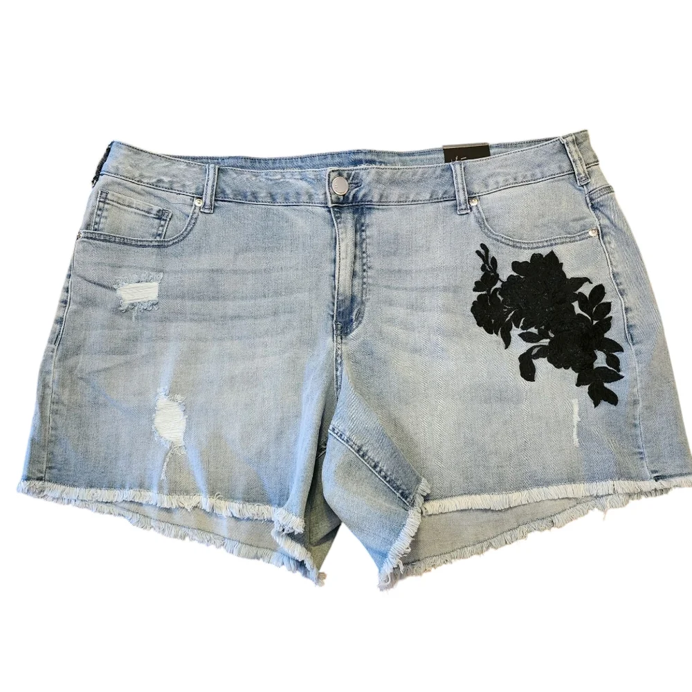 Lane Bryant Girlfriend Jeans Denim High Rise Stretch Shorts Size 22 NWT - Picture 4 of 11